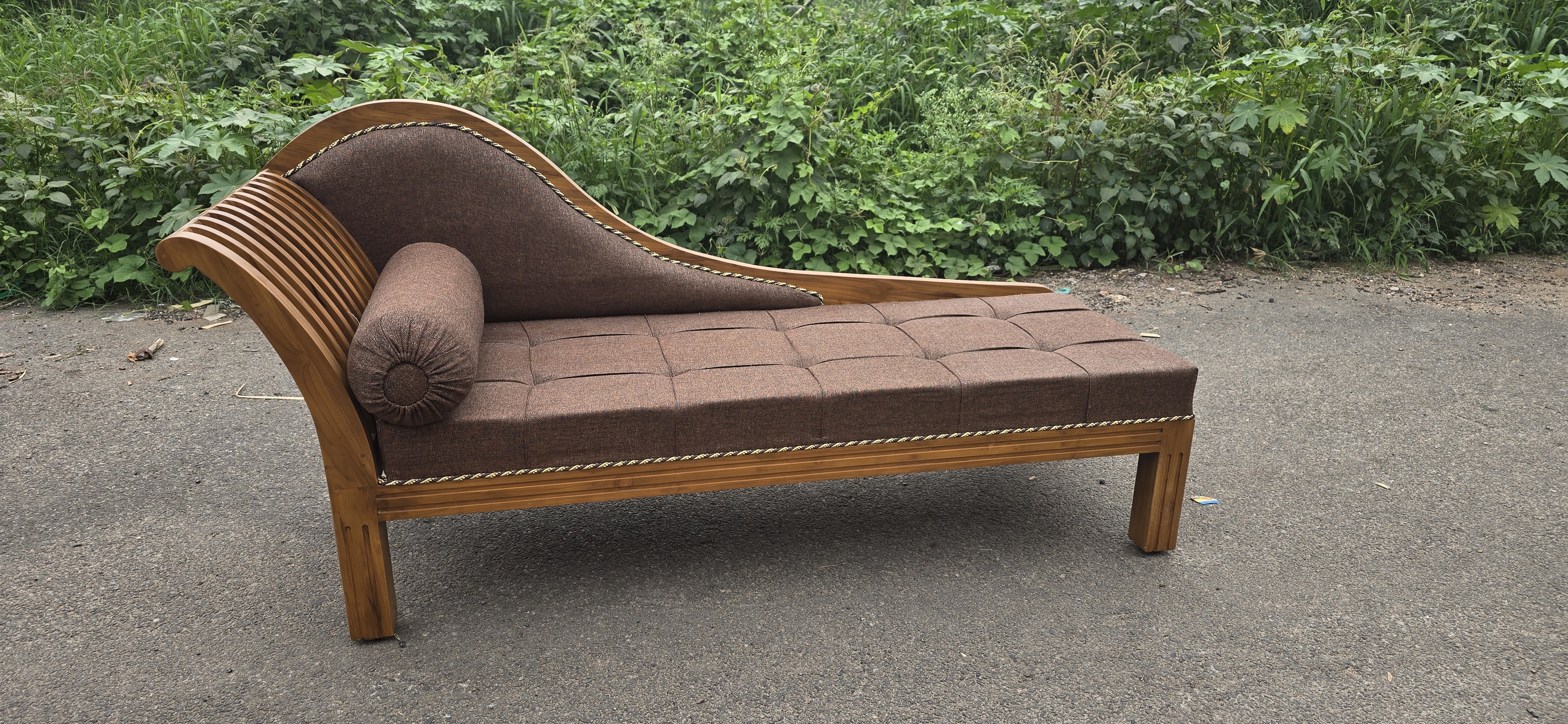 Teak Wooden Model Diwan 2